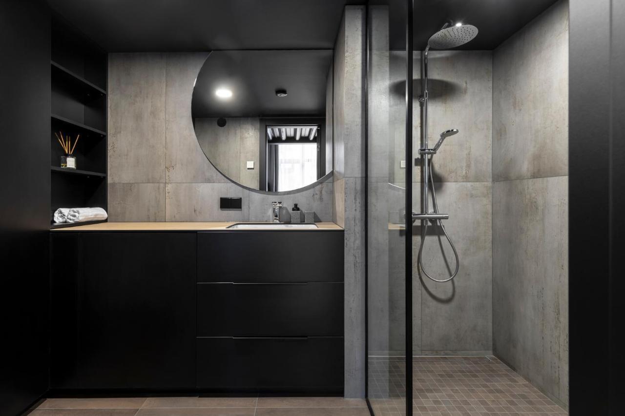 Апартаменти Stylish Loft With Terrace Paupys, Old Town Аеропорт Вільнюс Екстер'єр фото