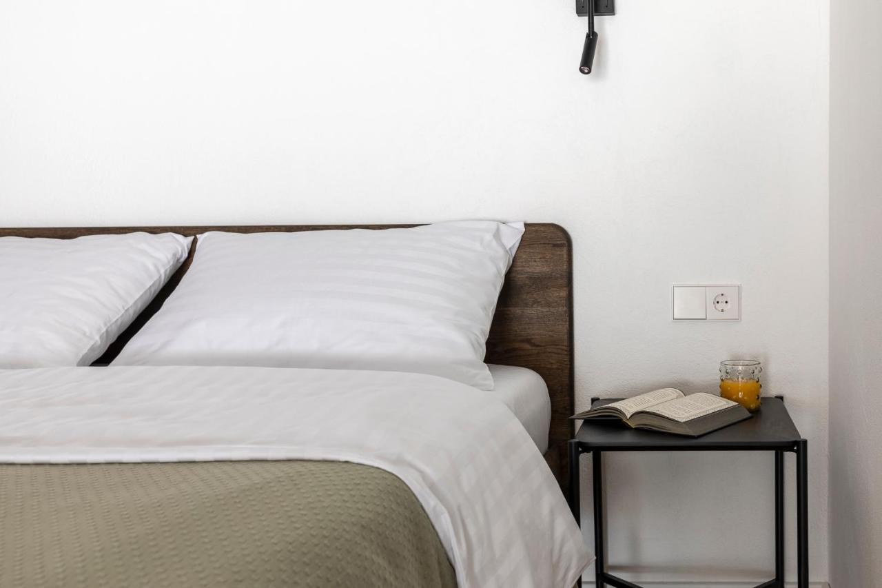Апартаменти Stylish Loft With Terrace Paupys, Old Town Аеропорт Вільнюс Екстер'єр фото