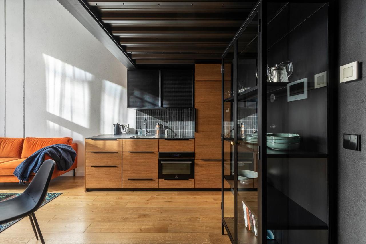 Апартаменти Stylish Loft With Terrace Paupys, Old Town Аеропорт Вільнюс Екстер'єр фото